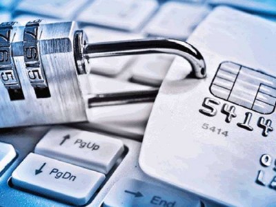 HOW CAN YOU AVOID BEING A VICTIM OF ONLINE BANKING FRAUD? HERE ARE 5 GREAT SUGGESTIONS.