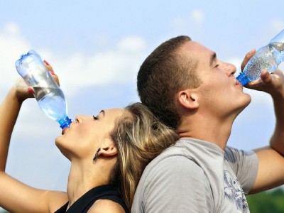 INNOVATIVE METHODS FOR STAYING HYDRATED IN THIS OPPRESSIVE HEAT