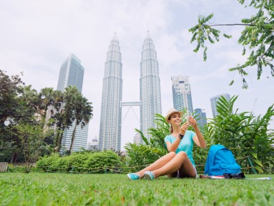 8 THINGS MALAYSIAN VISITORS SHOULDN'T DO WHILE TRAVELLING OVERSEAS